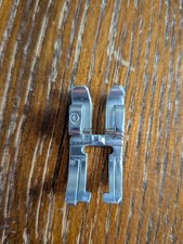 Piedino pressa a scatto per macchina da cucire Pfaff Zig Zag #0