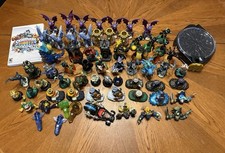 Large Skylanders Lot READ DESCRIPTION