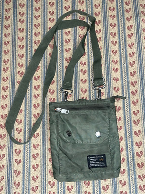 Alpha Industries Small Sling bag green