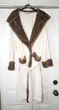 Member's Mark Ivory Luxury Plush Hooded Bath Robe for Women w/ Faux Fur S / M