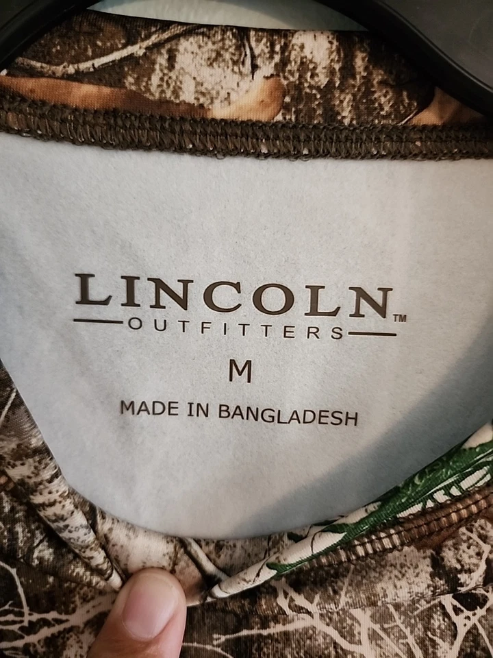 Realtree Edge Men's Long Sleeve Camo Shirt Size Medium - Image 3 of 4