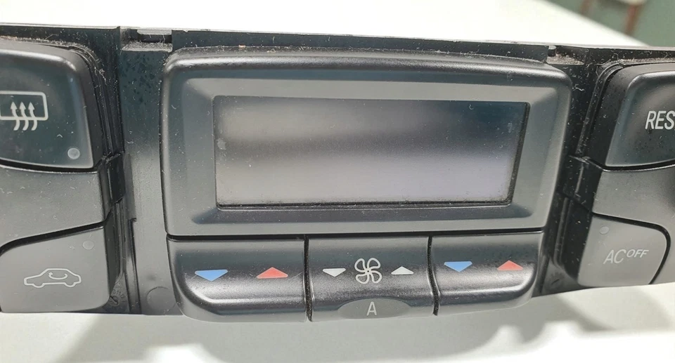 00-06 Mercedes W220 S55 CL55 AMG AC A/C Heater Climate Control 2208300985 OEM - Image 4 of 4