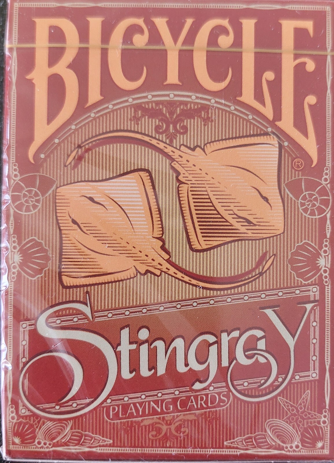 Jeu de cartes Stingray Orange Gilded Bicycle Playing Cards rare poker et cardistry