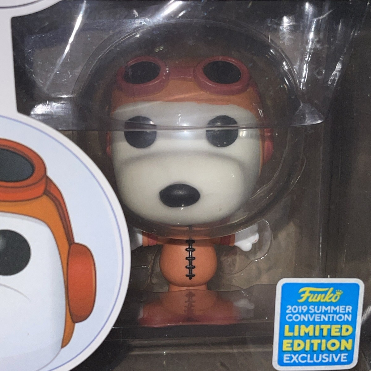 Funko Pop! Animation Peanuts #577 Astronaut Snoopy Limited Edition