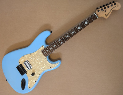 Tom Delonge Sratocaster Partcaster Light Surf Blue Seymour Duncan Pickup Strat