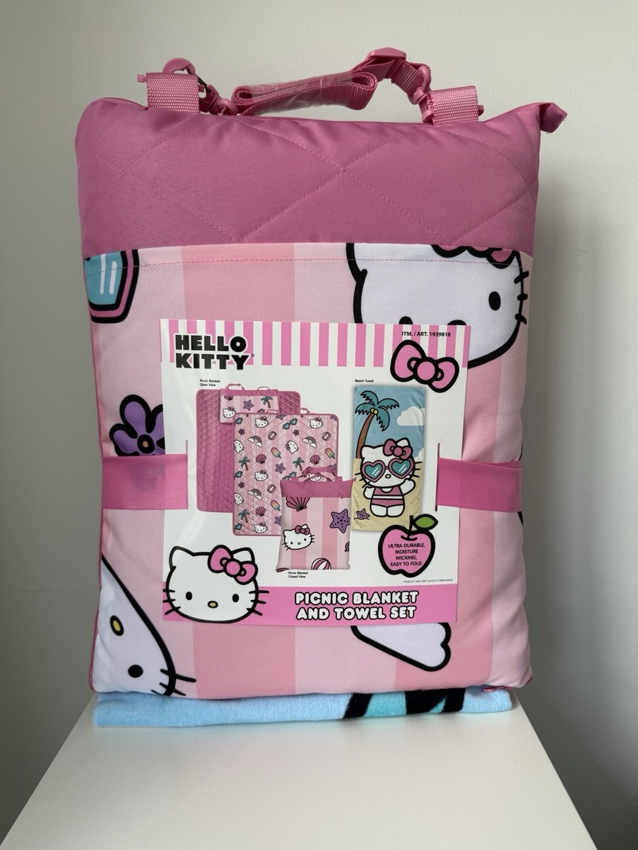 New Hello Kitty Costco Picnic Blanket & Beach Towel Set Pink