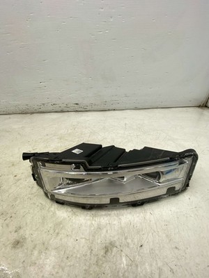 2022-2024 RIVIAN R1S FRONT LEFT LED FOG LIGHT LAMP *CRACKED HOUSING+BROKEN TABS*