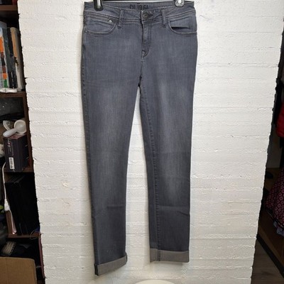 DL1961 Women's Coco Curvy Straight Leg Jeans Gray 25 Capsule Quiet Luxury