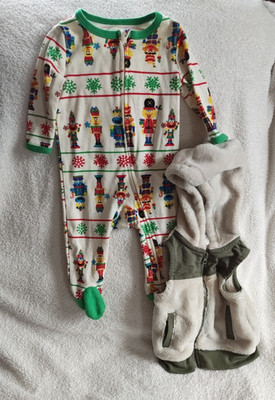 Infants Sesame Street Holiday Footed Pajamas Elmo Cookie Monster 0-3 Months 