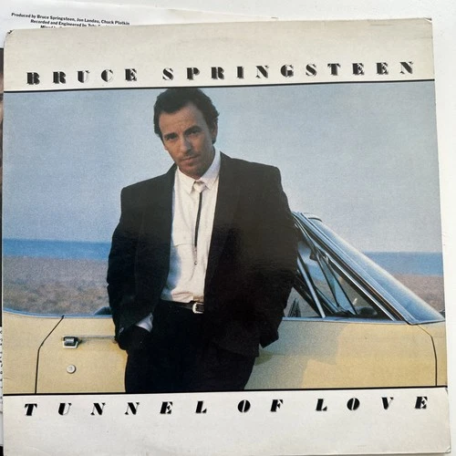 BRUCE SPRINGSTEEN TUNNEL OF LOVE LP VINYL 12 track red labels issue LP EX/EX