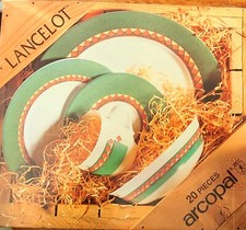 Arcopal France Lancelot 20 Piece NIB Dish Set