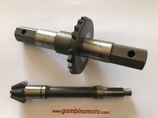 Coppia conica ad. a Sottochioma Brumi completa di pignone corna e asse, tipo 234101063 - Macaluso Macchine Agricole