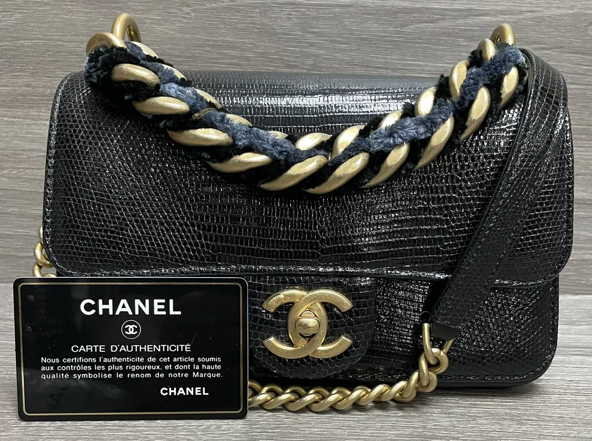 Chanel - Lizard Mini Flap Bag - Off White - CGHW - Pre Loved