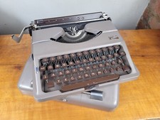 LOVELY TYPEWRITER ADLER TIPPA - NO RISK WITH SHIPPING thumbnail