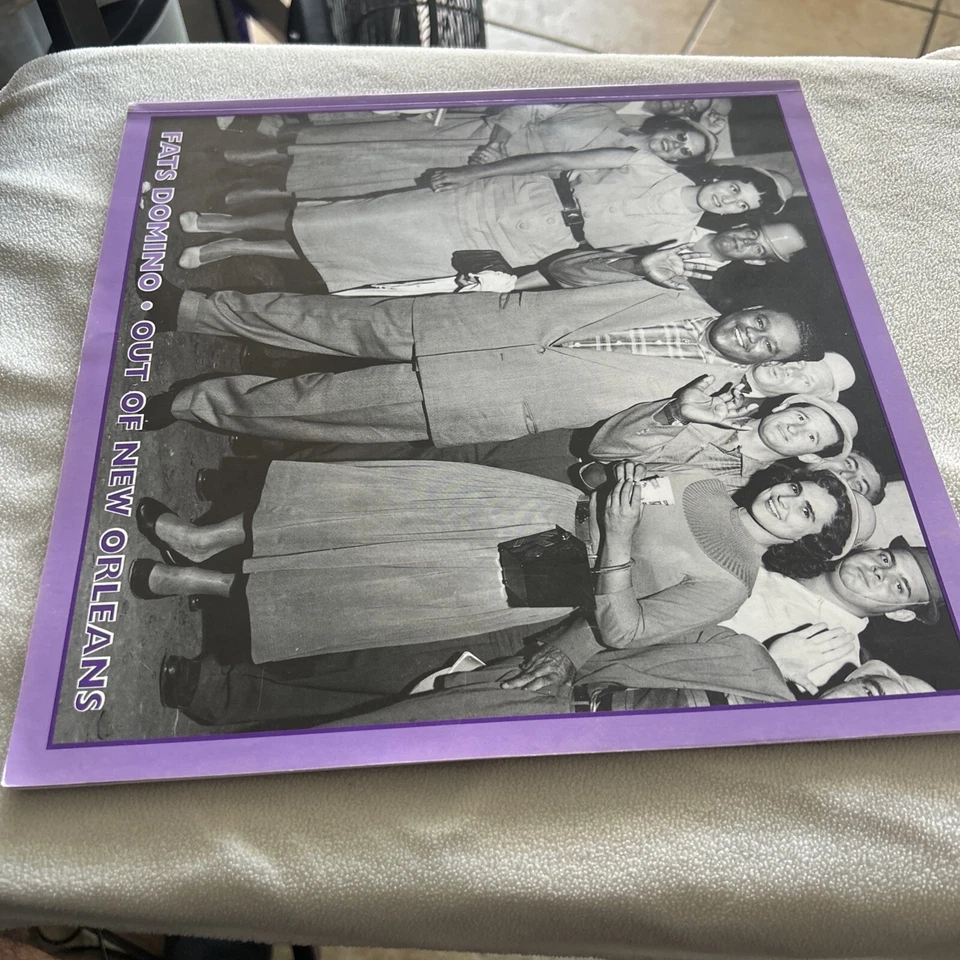 FATS DOMINO - Out Of New Orleans Book Only Foto 3 de 3