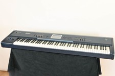 Korg Triton Extreme 88 88-Key 120-Voice Polyp...