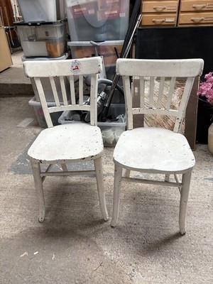 Weißer Küchen Esszimmer Stuhl lackiert Holz runde Rückenlehne x 2 Vintage 60er Jahre TLC