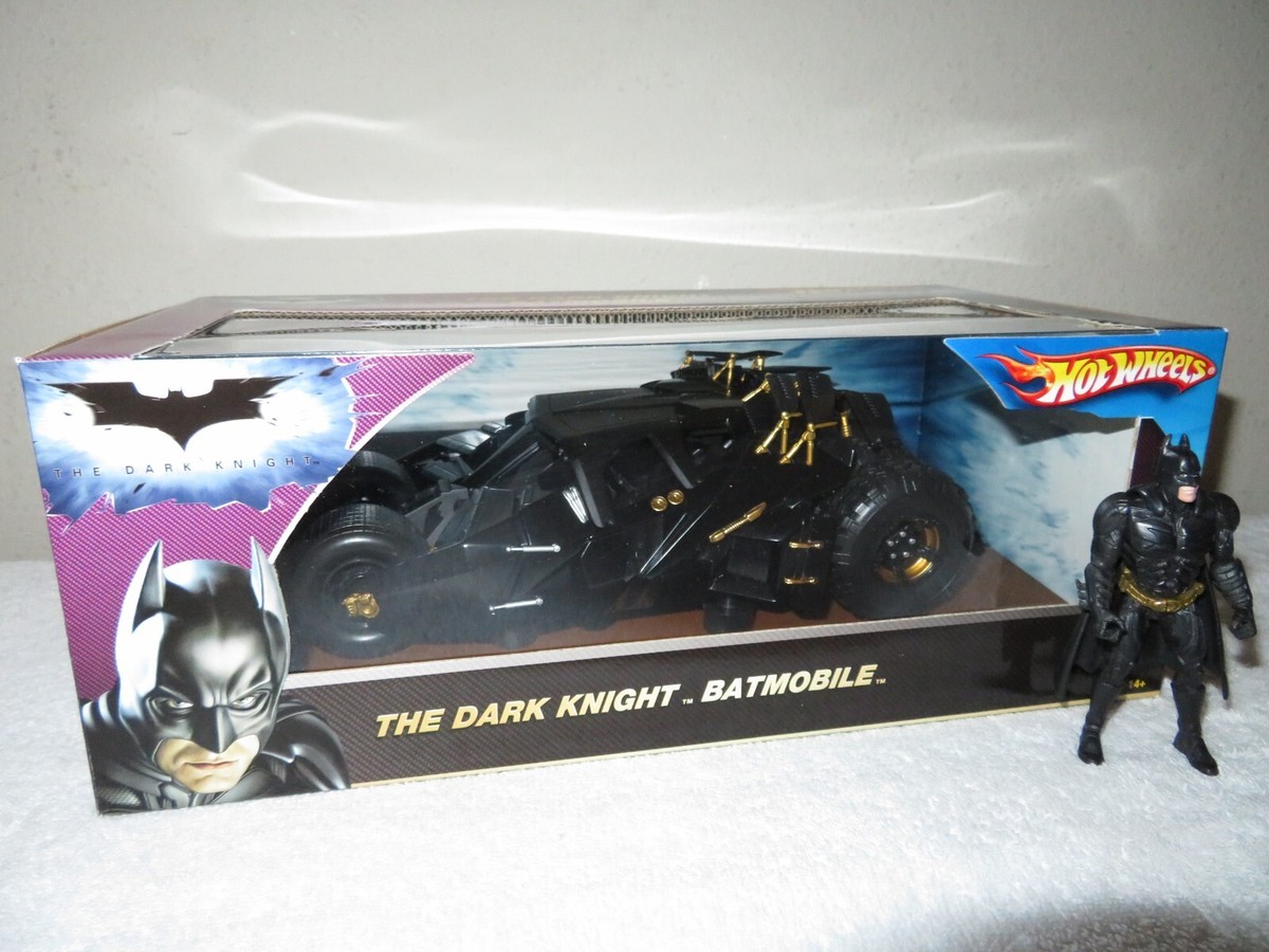 THE DARK KNIGHT BATMOBILE TUMBLER 1:18 HOT WHEELS MATTEL, RARE