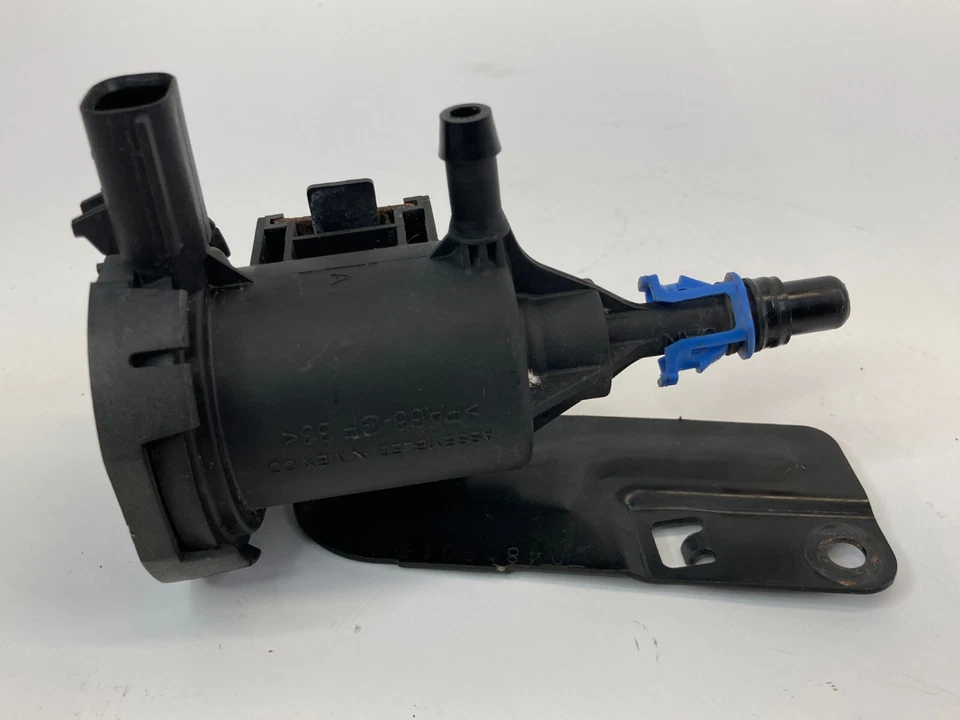 2012-2015 Ram C/V Vacuum Purge Solenoid Fuel Valve Vapor Canister 4891741AA OEM - Изображение 3 из 4