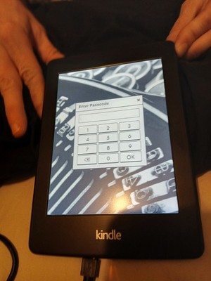 Amazon Kindle eBook Reader eReader - Black (Amazon Kindle Series)