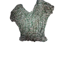 Green Sienna Sky Size Large Short Sleeved,Cropped V-necked