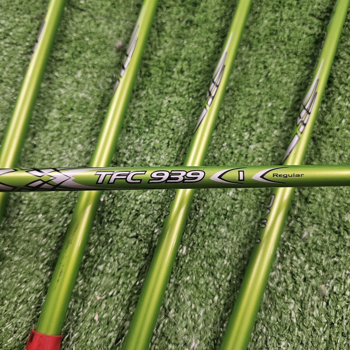 Ping Rapture V2 Iron Set 4-PW Black Dot TFC 939 Regular Graphite