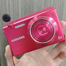 Samsung MV800 16.1MP Digital Camera 3.0" Flip-Out Touchscreen 5x Zoom vlog Red