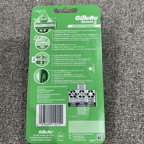 Gillette Sensor3 Sensitive Men's Disposable Razors- Aloe- Pack of 4 - Picture 2 of 2