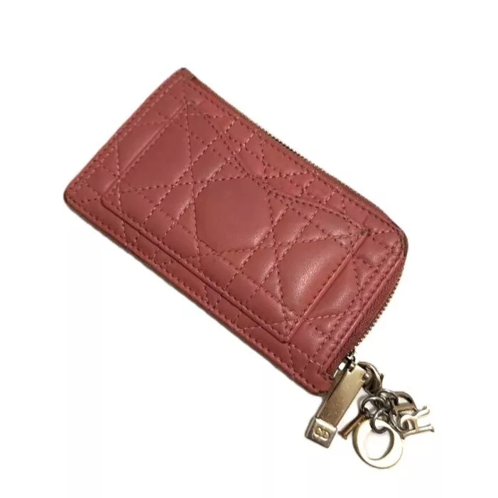 Authentique petit étui à cartes compact Lady Dior en cuir rose occasion du Japon
