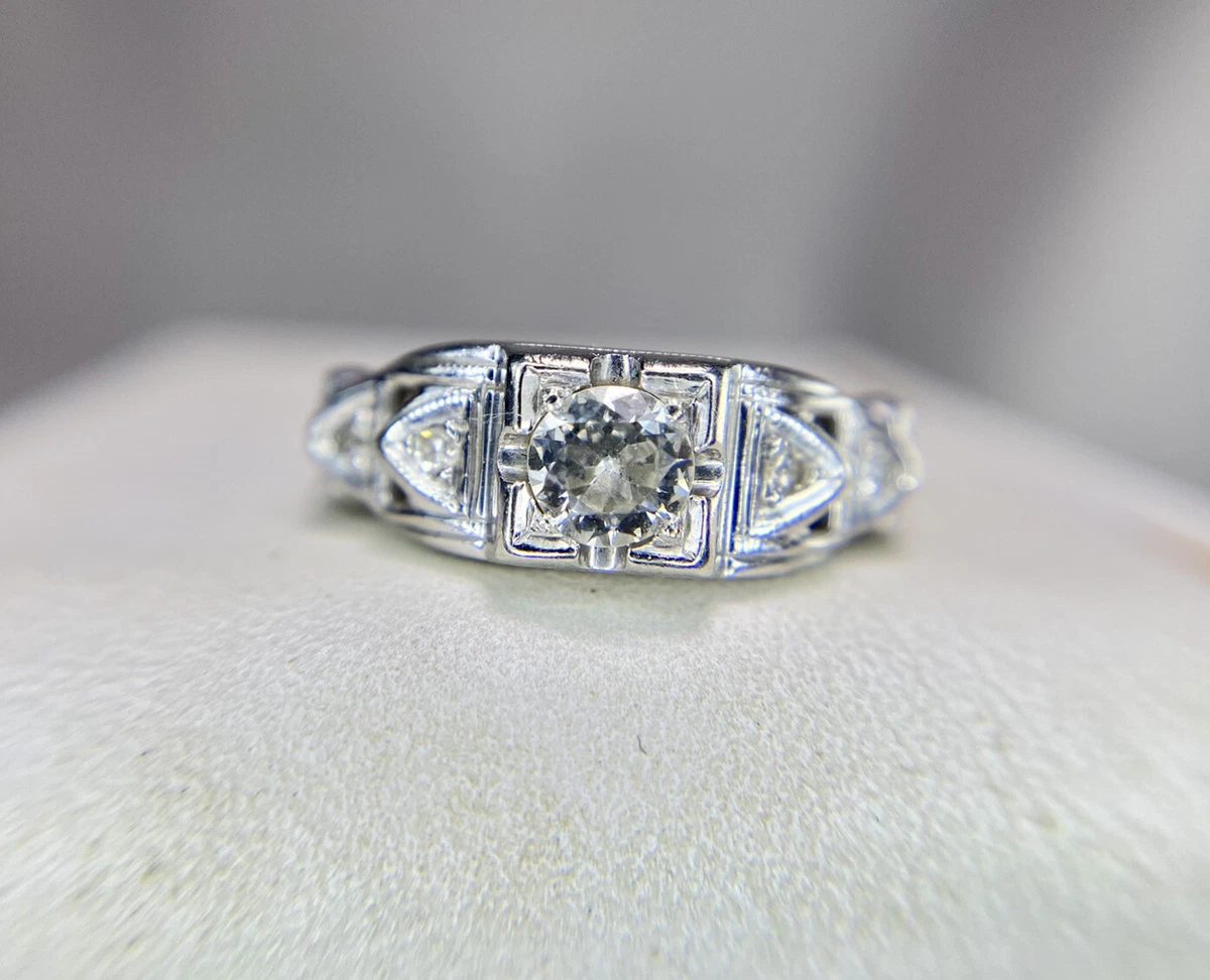 15 Classic & Trendy Engagement Ring Designs for your Man! | WeddingBazaar