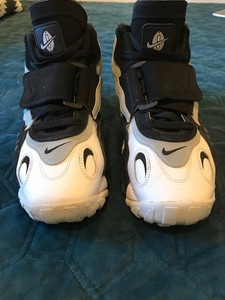 nike deion shoes