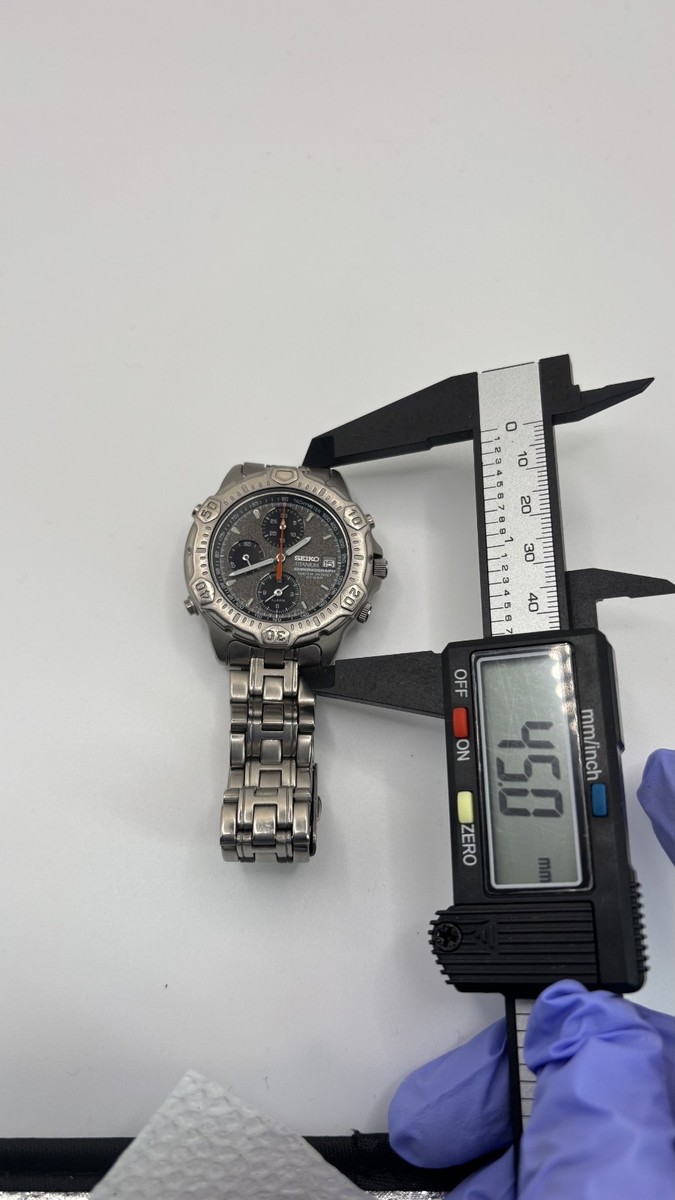 EXC+5】SEIKO TITANIUM CHRONOGRAPH 7T32-6030 Quartz Men's