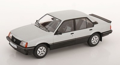 1:18 MCG Opel Ascona C SR 1981 silver/black