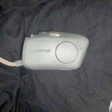 Olympus U MJU Mini 4.0MP Digital Camera, Silver. Camera only