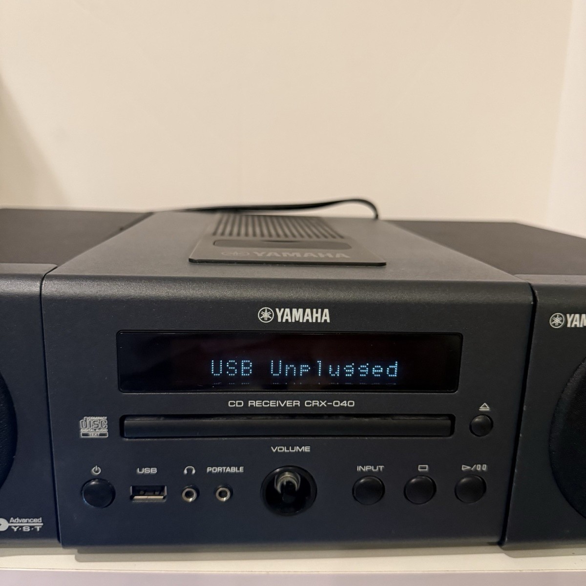 Yamaha CRX-040 CD Receiver - with Speakers - Parts Only - | eBay