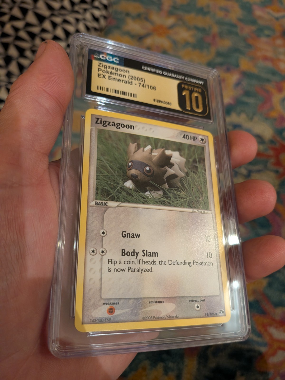 (POP 26) CGC 10 PRISTINE Pokemon 2005 EX Emerald 74/106 Zigzagoon Card