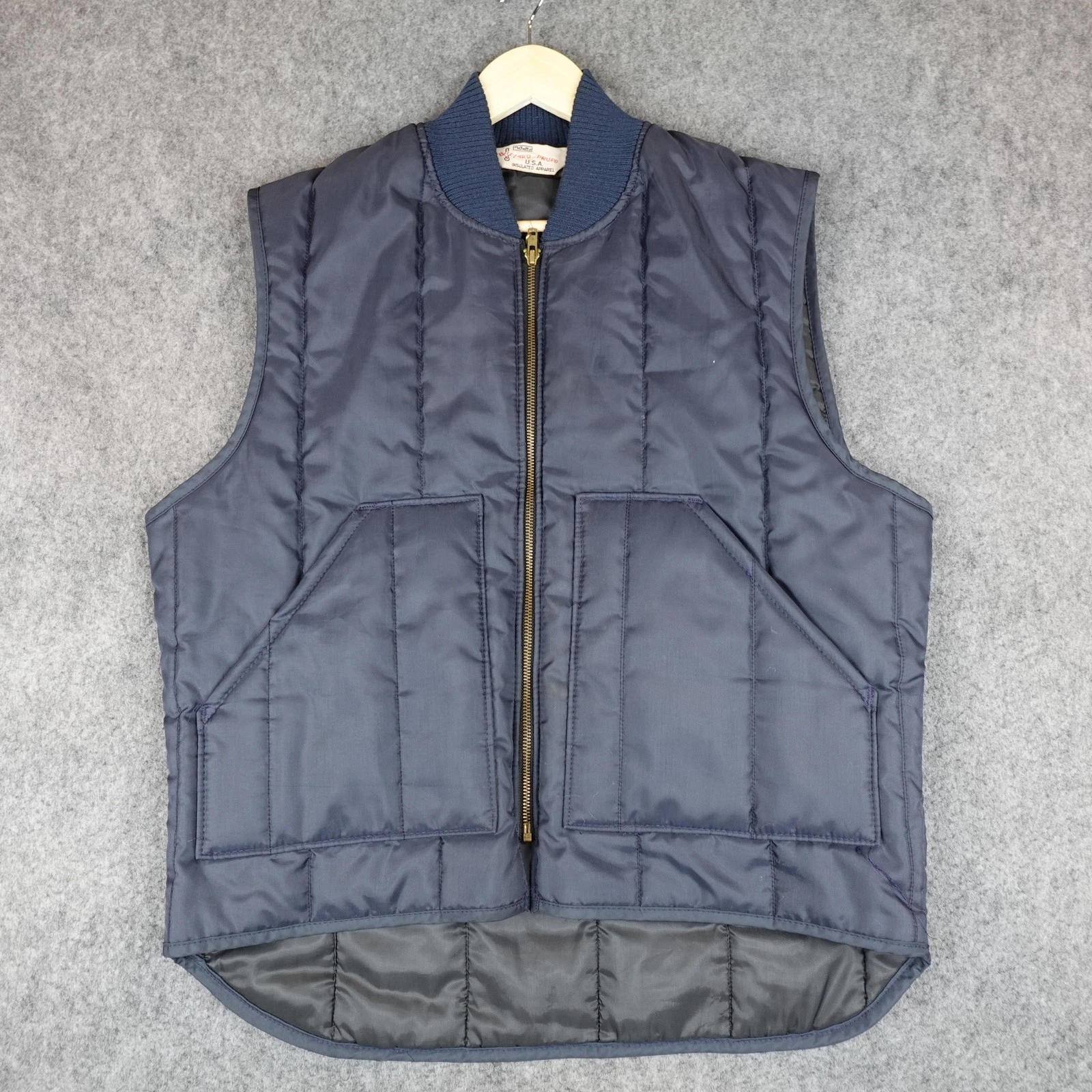 Vintage Walls Vest Mens XL Navy Blizzard Pruf Quilted Insulated Made in USA 80s
