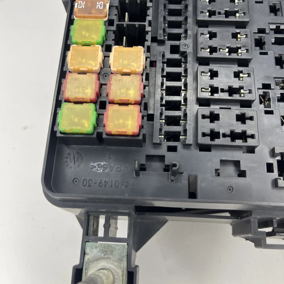 2011-2014 Chrysler 300 Dodge Charger Challenger TIPM Fuse Box P68164178AB OEM Foto 2 de 4