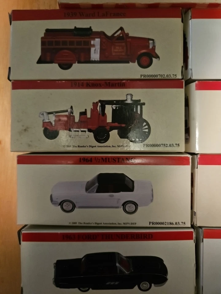 Vtg Reader's Digest 2001 Lot of 10 Die-Cast Classic Cars Assorted Models 1:64  - Image 3 of 4
