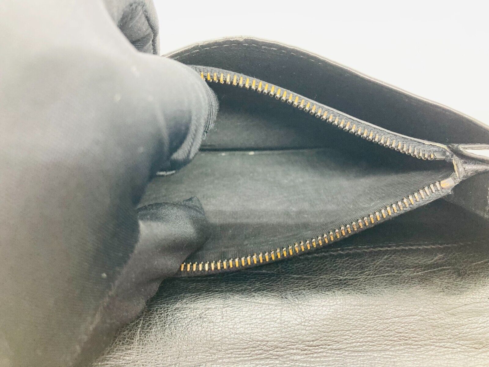 Yves Saint Laurent Cassandra Leather Zip Around L… - image 17
