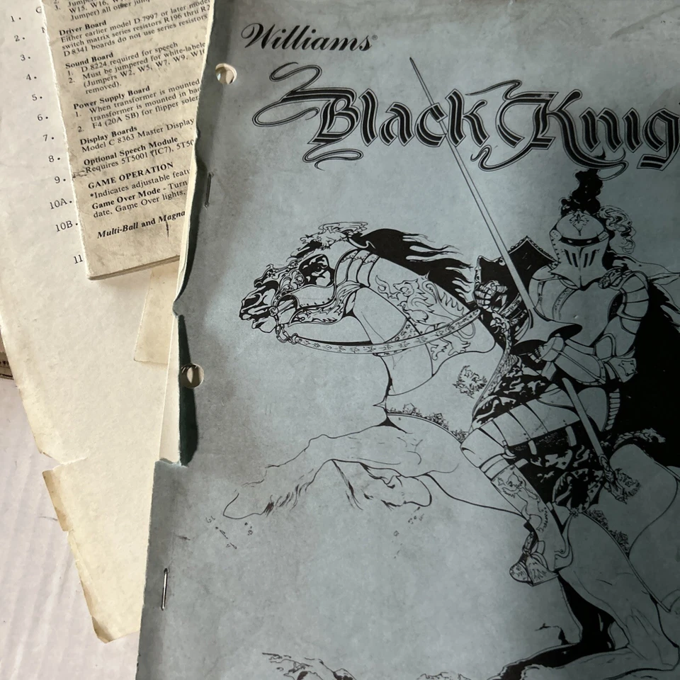 Juego original de fábrica Black Knight Williams Pinball juego arcade manual del propietario Foto 2 de 4
