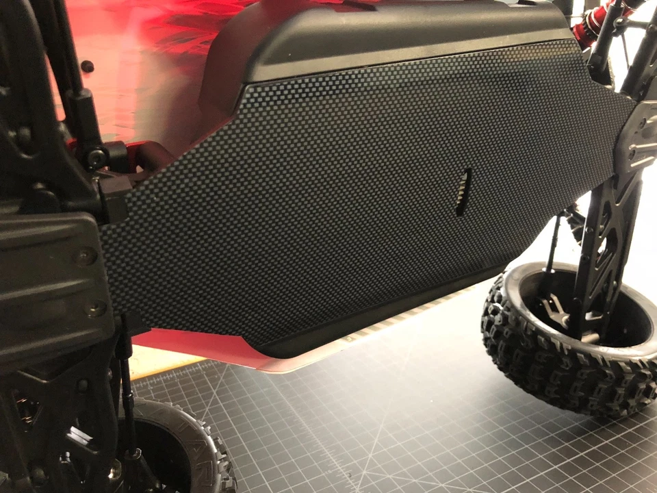 Associated RC10 & RC10T... Chassis Skin Protector...3D Thick Carbon Fiber Vinyl - Image 3 of 4