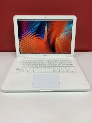 MacBook blanc Unibody 13,3 pouces 2,6 GHz cœur 2 Duo 8 Go RAM 256 Go SSD  - Photo 1 sur 12