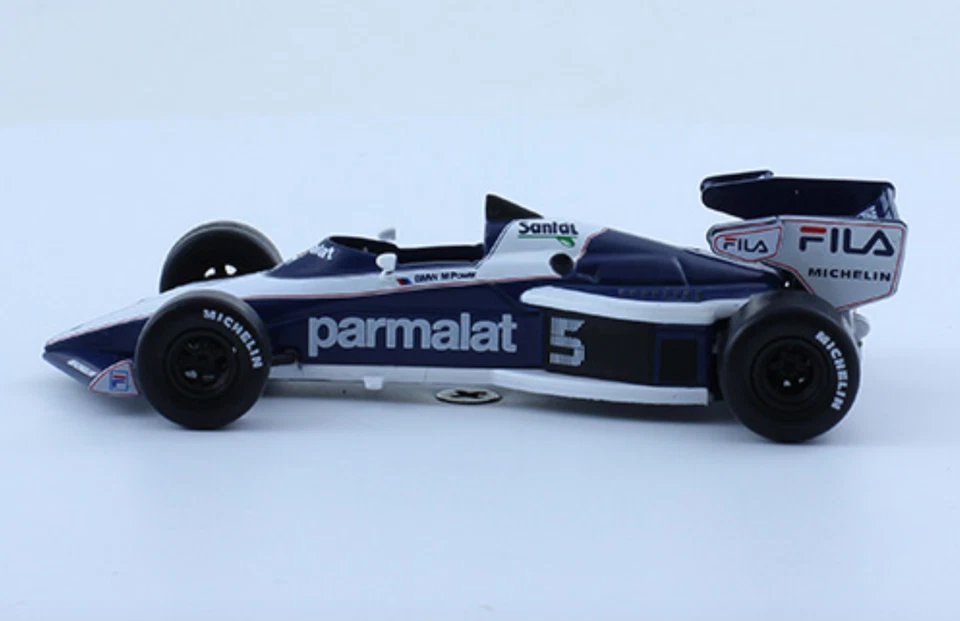 Brabham BT52B 1983 Nelson Piquet Rare Formula 1 F1 Diecast Car 1:43 + Magazine - Image 2 of 3
