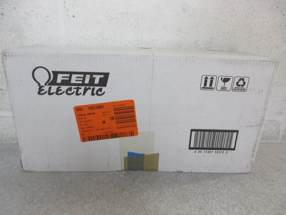 Feit Electric 15-Watt C7 E12 Candelabra Dimmable Candle Warmer Light Bulb 24PK - Image 2 of 4