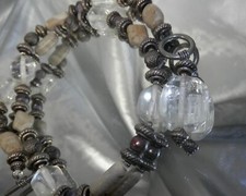 Elegant Chunky Art Glass Green Stone Silver Tone Toggle Clasp Necklace 35JN4