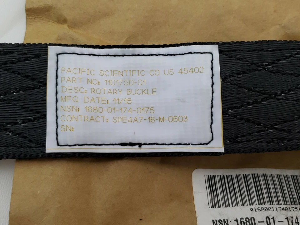 Conjunto de sujeción de hebilla giratoria para avión PN 1101750-01 excedente militar Foto 3 de 4