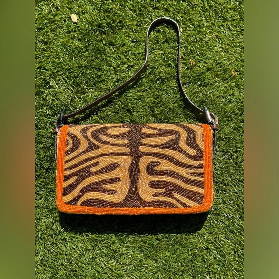 Bolso Baguette Fendi Finales 90 Principios Y2K Cuentas Foto 2 de 4