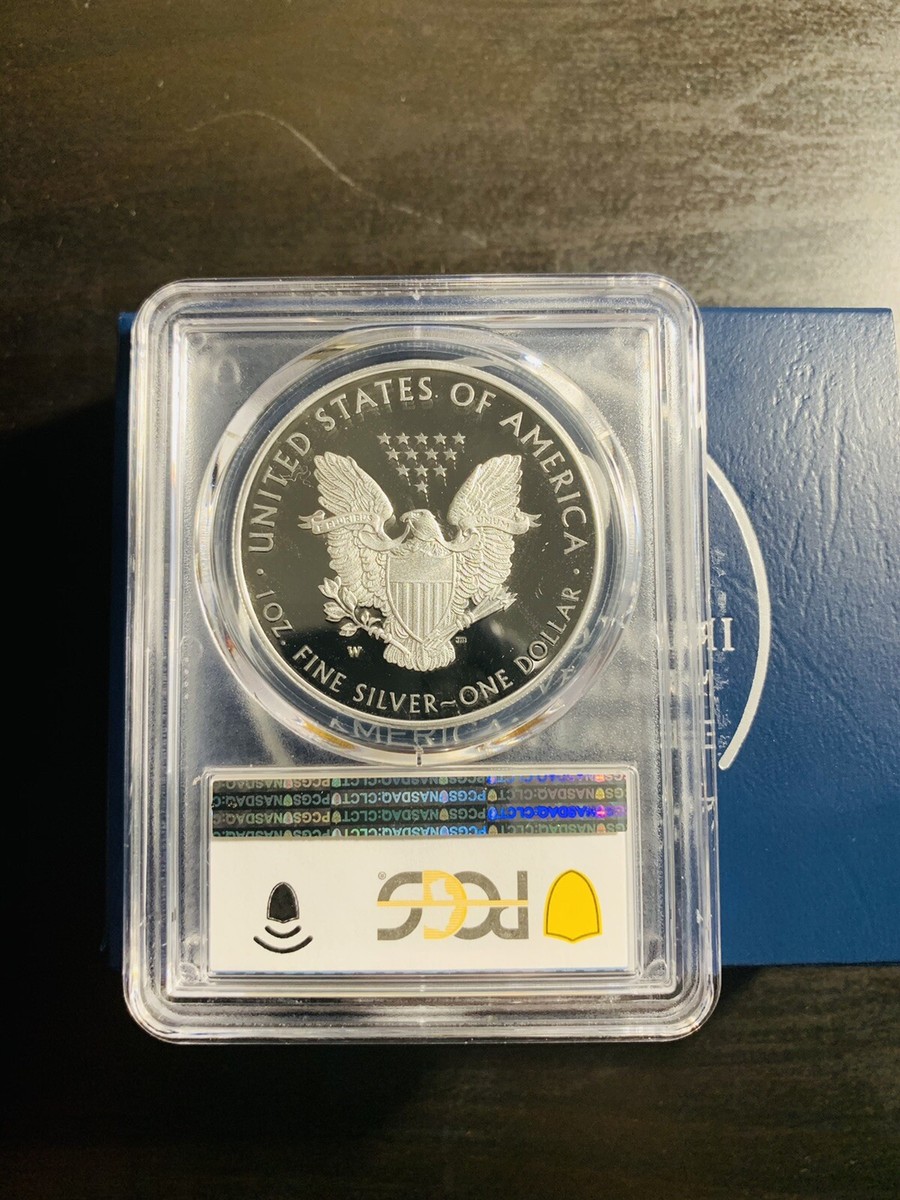 End of World War Ⅱ 75th Anniversary Coin End of World War II 75th Anniversary Gold Coin | U.S. Mint