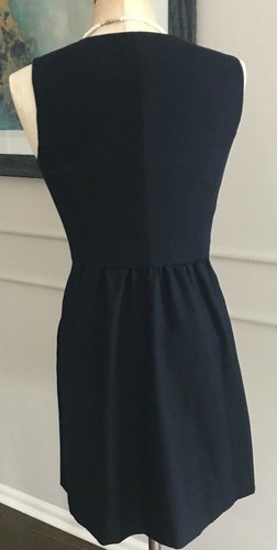 Theory Woman's Dress WOOL Navy Blue ~ Sz 2 ~ Stylish & Comfortable - Picture 3 of 6